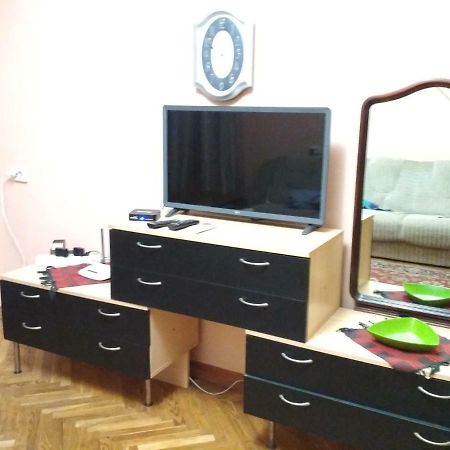 Lighthouse Apartment キシナウ エクステリア 写真