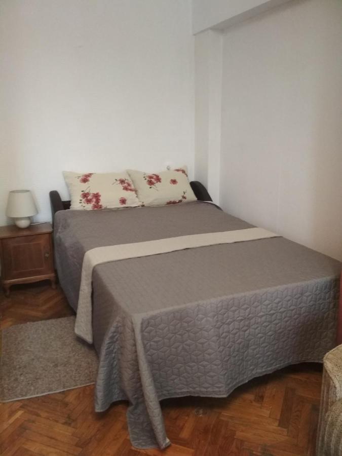 Lighthouse Apartment キシナウ エクステリア 写真