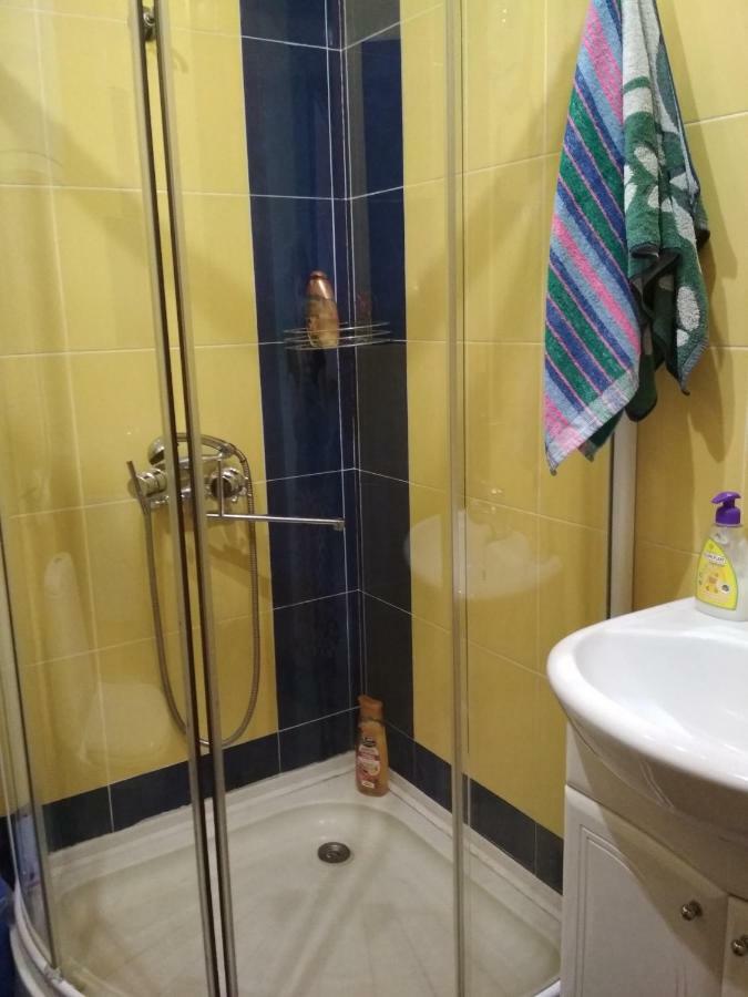Lighthouse Apartment キシナウ エクステリア 写真
