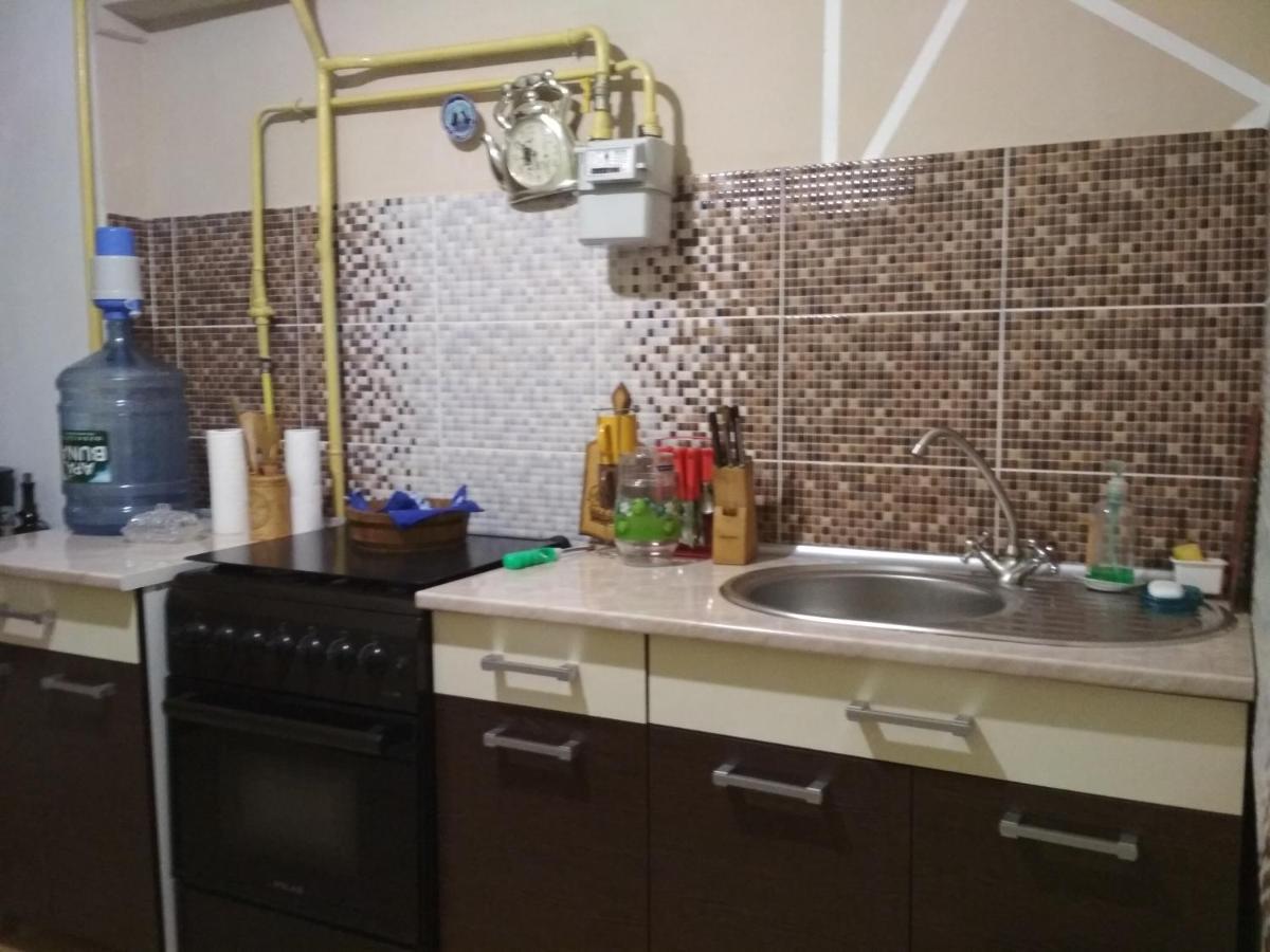 Lighthouse Apartment キシナウ エクステリア 写真